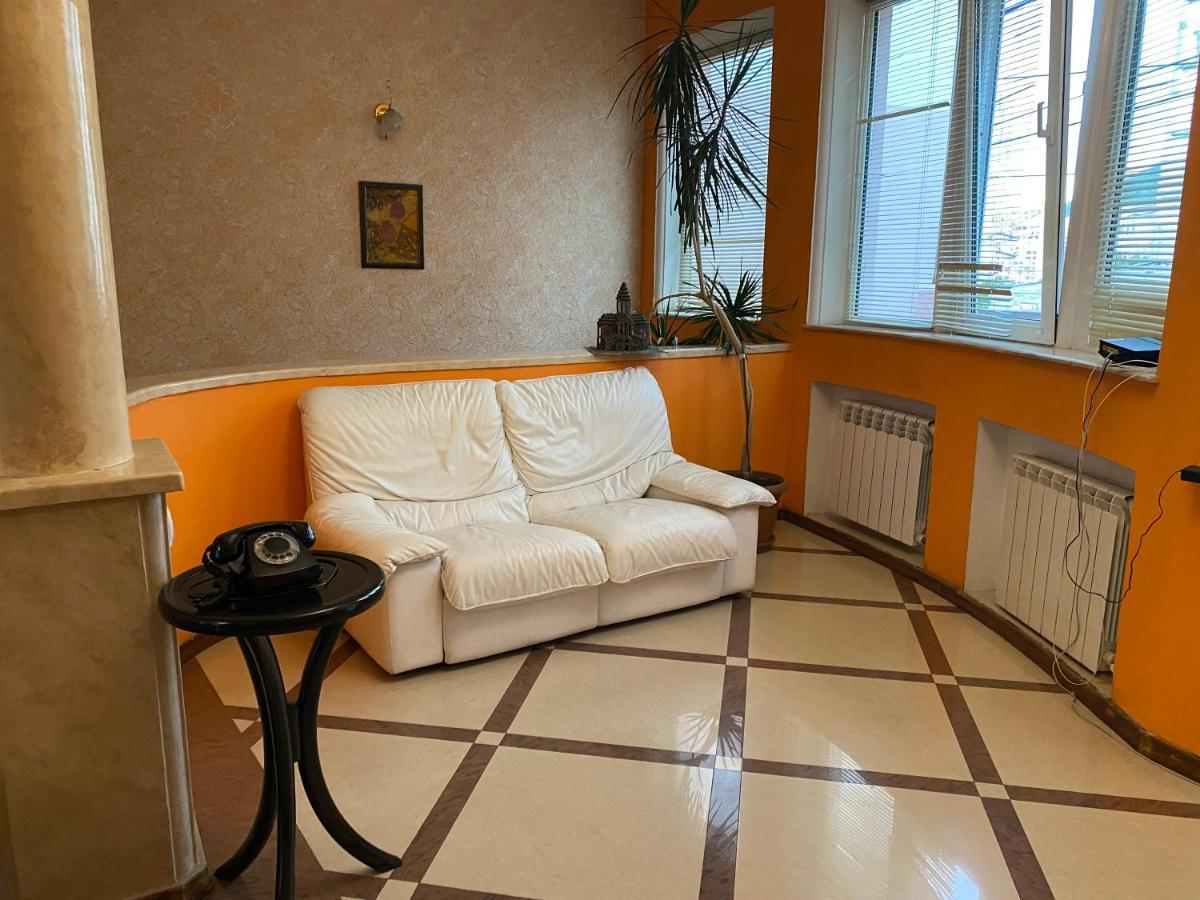 Hostel Kopala Tbilisi Buitenkant foto